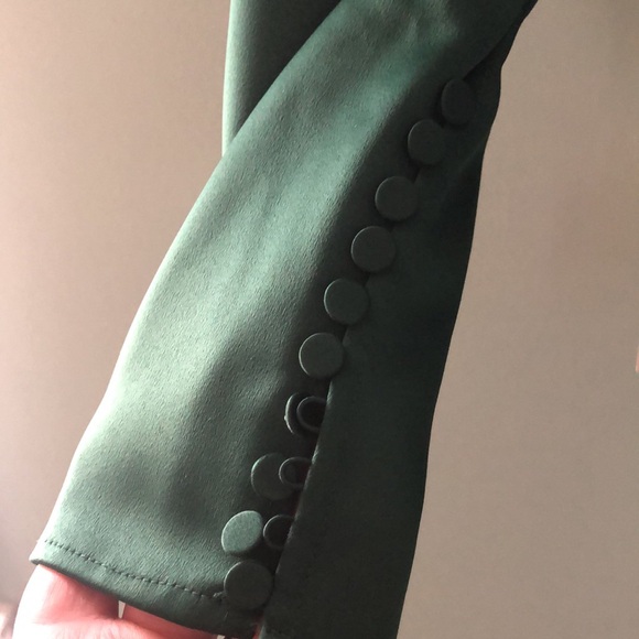 FLASH SALE NEW Self-Portrait Size 8 Asymmetric Green Duchess Satin Top - Picture 8 of 11